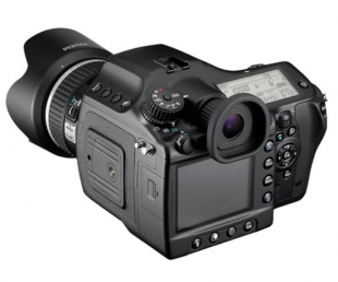Pentax 645D + 55mm F2.8
